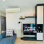 The Base Luxury 2 Bed 2 Bathroomby Numam * Pattaya