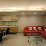 Garden ,soi Buakhaw Apartment