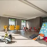 อพาร์ทเม้น 2 Bed Room, Large Living @