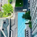 อพาร์ทเม้น The Base Luxury 2 Bed 2 Bathroomby Numam