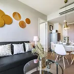 อพาร์ทเม้น Unixx Panoramic Seaview *