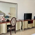 Lk Crystal Pattaya