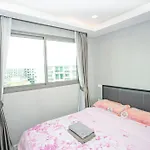 Arcadia Mainland Apartment *