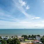 Jomtien Condotel Seaview 11th Floor Apartment