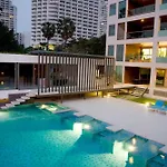Beachfront Luxe With Pool Access And Terrace