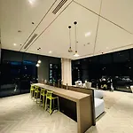 อพาร์ทเม้น The Base Luxury By Numam