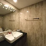 Grand Avenue 1 Bedroom, Soi Buakhaw อพาร์ทเม้น Pattaya