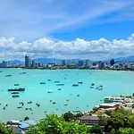 The Ocean Pearl - Steps Waterpark & Market * Pattaya