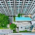 The Base Central Pattaya 435 By Numam