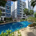 Grand Avenue 1 Bedroom, Soi Buakhaw อพาร์ทเม้น Pattaya