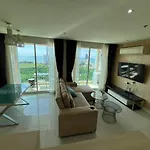 อพาร์ทเม้น Grand Caribbean 2 Bedroom 80 Sqm Pattaya