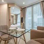 Olympus City Garden Direct Pool Access Apartment By Sankalp