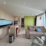 Grand Caribbean 2 Bedroom 80 Sqm อพาร์ทเม้น