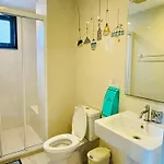 The Base 2 Bedroom 1 Bathroom อพาร์ทเม้น Pattaya