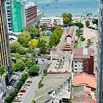 The Base Luxury 2 Bed 2 Bathroomby Numam Pattaya