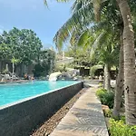 Unixx South By Ladda * Pattaya