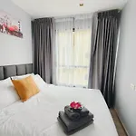 The Base 2 Bedrooms Apartment