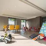 Apartment The Base 2 Bedrooms Pattaya