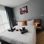 The Base Central Pattaya 2 Bedrooms