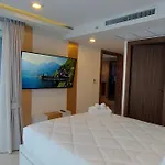 Grand Avenue Pattaya, 2bed 2baths, Pool-view 66sqm *