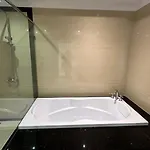 อพาร์ทเม้น Lk Crystal Pattaya
