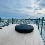 The Base Central Pattaya 991 By Numam