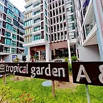 Laid Back Tropical Garden อพาร์ทเม้น *