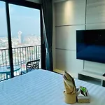 The Base Central Pattaya Sea View By Numam