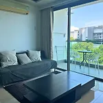 Wt Sea View By Bps Apartment Pattaya