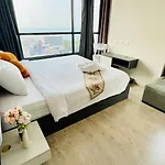 อพาร์ทเม้น The Base 2 Bedroom 1 Bathroom Pattaya