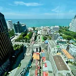 The Base 2 Bedroom 1 Bathroom อพาร์ทเม้น
