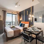 Unixx By Chanakan อพาร์ทเม้น Pattaya