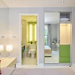 Fresh Vibe Apartments Sea View Or Pool Access Pattaya Jomtien อพาร์ทเม้น Pattaya