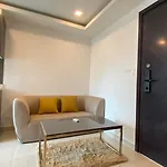 Aparthotel Arcadia Continental 3*