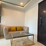 Aparthotel Arcadia Continental