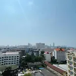 The Base 2bed King&queen With Infinity Pool & Free Netflix! Apartment *