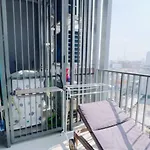 Apartment The Base 2bed King&queen With Infinity Pool & Free Netflix! Pattaya