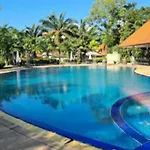 Luxury Semi-2bed Pool Near & Walking Street! อพาร์ทเม้น Pattaya