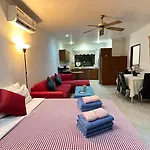 Luxury Semi-2Bed Pool Villa Near Beach & Walking Street!