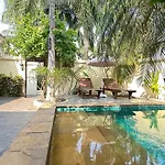 Luxury Semi-2bed Pool Near & Walking Street! อพาร์ทเม้น *