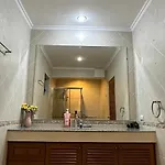 Luxury Semi-2bed Pool Near & Walking Street! * Pattaya