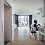 The Rizin Hotel Phratamnak