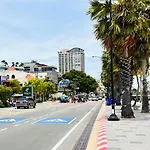Citycenter Ccr Si Hotel