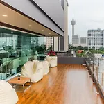 The Rizin Phratamnak โรงแรม Pattaya