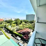 Apartment Serenity Wongamat Pattaya