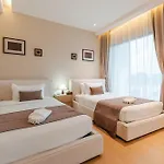 Hiii Aura Pool Hotel Pattaya