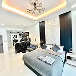 Viraplace 4# Aparthotel 3*
