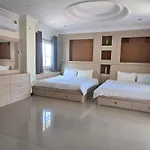 Ketki Luxury Pool Pearlshore