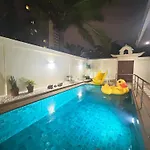 ฮอลิเดย์พาร์ค Mj42 House Majestic Poolvillas *