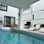 Lune&palm Pool Villa- 7 *